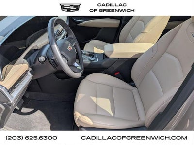 2024 Cadillac XT4 AWD Luxury