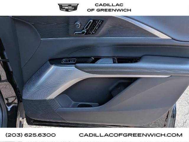 2025 Cadillac LYRIQ Sport