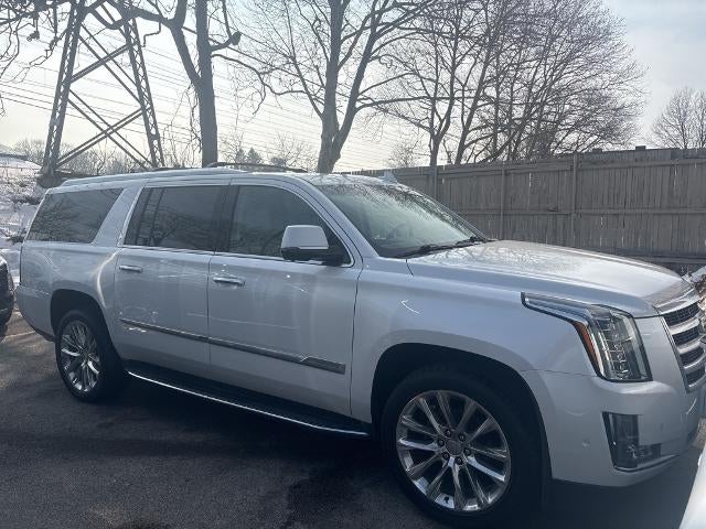 2019 Cadillac Escalade ESV Luxury