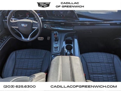 2024 Cadillac Escalade ESV AWD V-Series