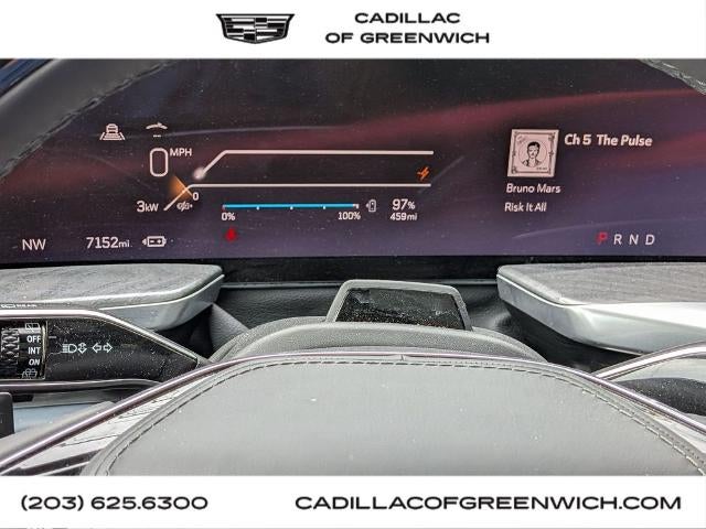 2025 Cadillac ESCALADE IQ Luxury 2