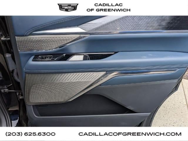 2025 Cadillac ESCALADE IQ Luxury 2