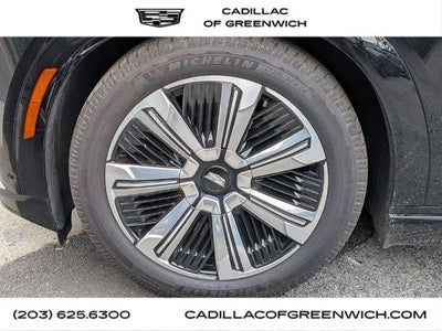 2025 Cadillac ESCALADE IQ Luxury 2