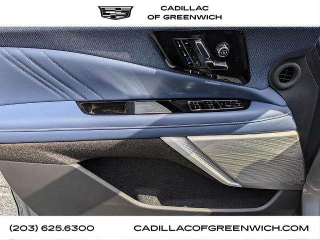 2025 Cadillac OPTIQ Luxury